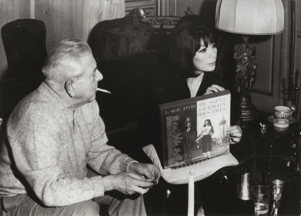 Juliette Gréco et Jacques Prévert en 1966